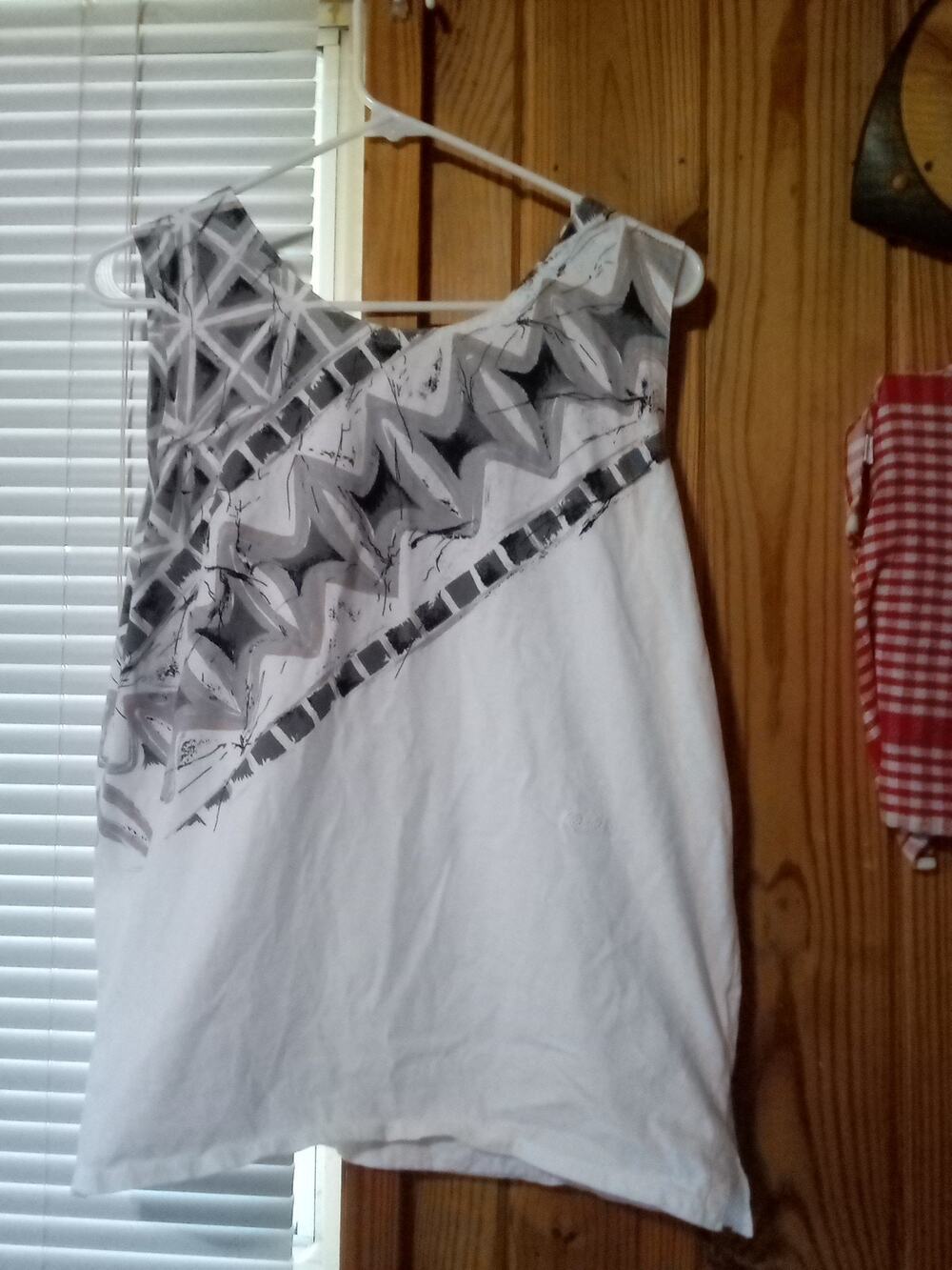 Kaelin L Women's Cotton White Multi Color Tank Top
